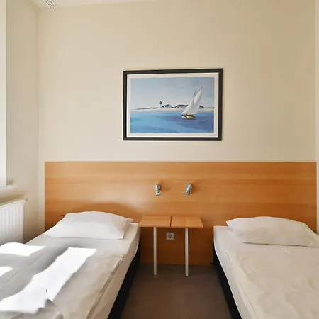 Lejlighed Ferienwohnung-1-villa-celia-sellin-strandnah-fuer-6-personen Sellin (Rugen)