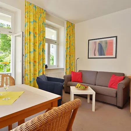 Ferienwohnung-1-villa-celia-sellin-strandnah-fuer-6-personen * Sellin (Rugen)